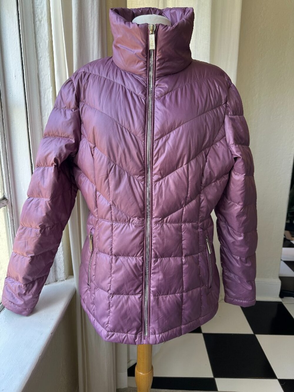 Kenneth Cole New York Women’s XL Down Puffer Jacket Mauve Purple Chevron Coat